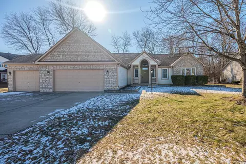 901 Delong St, Pickerington, OH 43147
