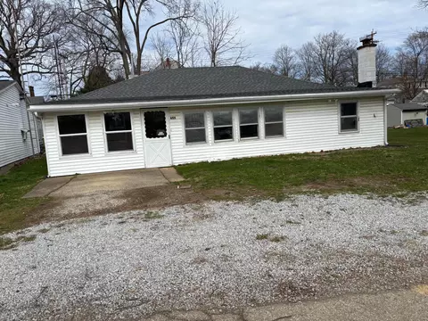 655 Howard St, Mount Vernon, OH 43050