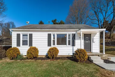 1332 N Columbus St, Lancaster, OH 43130