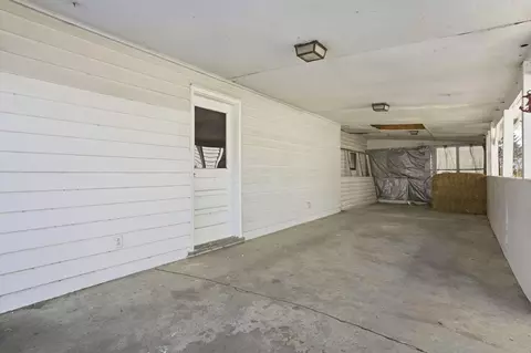Exterior - 317 Wayne Ave, Newark, OH 43055 photo 3 of 6
