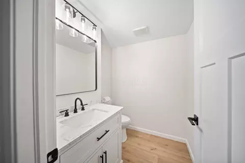 Bath - 238 Richards Dr, Delaware, OH 43015 photo 1 of 6