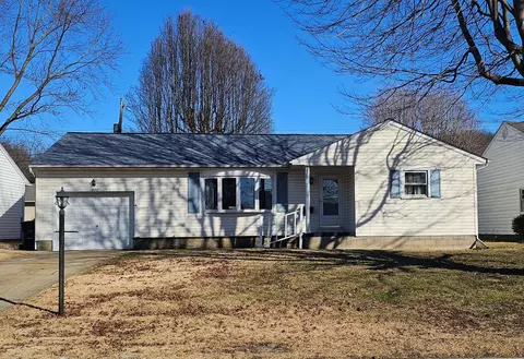 1836 Glenmar Dr, Lancaster, OH 43130