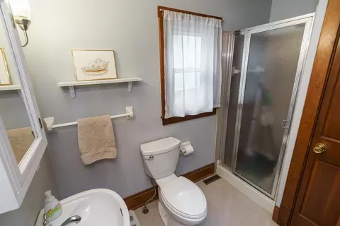 76 E Lakeview Ave, Columbus, OH 43202 photo 17