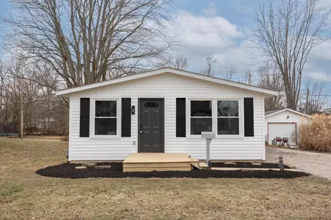 171 New Hampshire Ave, London, OH 43140