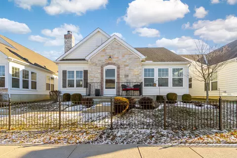 5544 Knollbrook Dr #3, Westerville, OH 43081