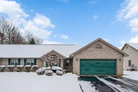 905 Villandry Dr, Marion, OH 43302