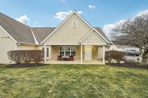 7811 Meadowlark Ln N, Reynoldsburg, OH 43068