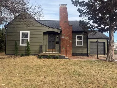 464 Moull St, Newark, OH 43055