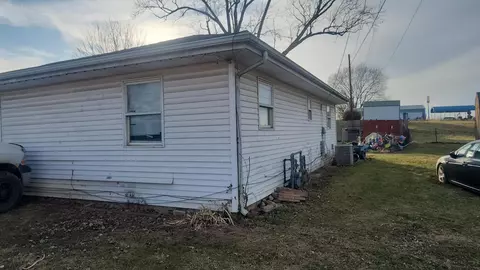 1339 S Pickaway St, Circleville, OH 43113