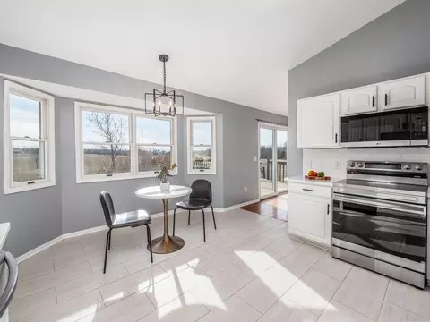 Kitchen - 7141 Long Pond Rd, Cable, OH 43009 photo 2 of 5