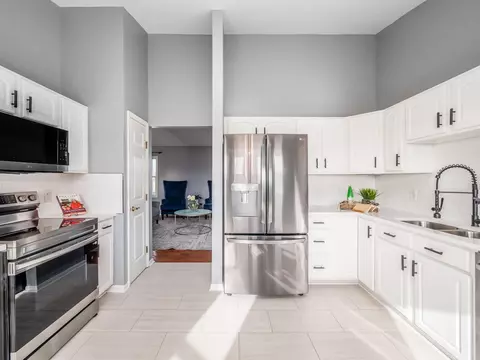Kitchen - 7141 Long Pond Rd, Cable, OH 43009 photo 4 of 5
