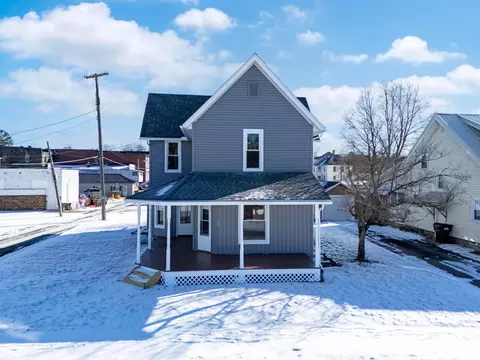 123 S Spring St, Loudonville, OH 44842