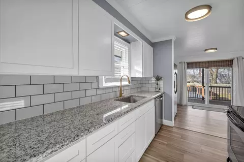 Kitchen - 283 Clover Ave, Marion, OH 43302 photo 2 of 5