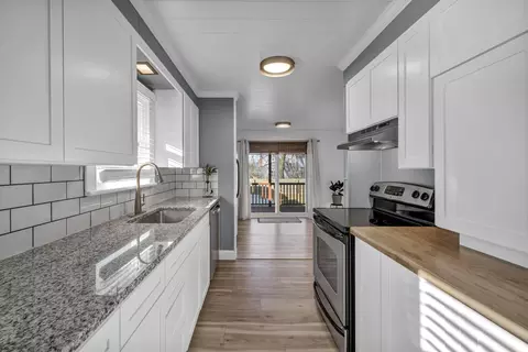 Kitchen - 283 Clover Ave, Marion, OH 43302 photo 1 of 5