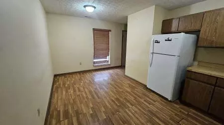 3791 Farm Brook Ln, Columbus, OH 43204 photo 3