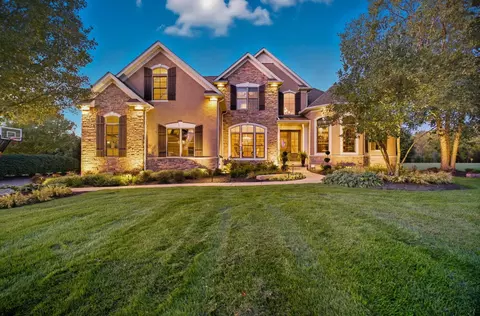 5208 Rosalind Blvd, Powell, OH 43065