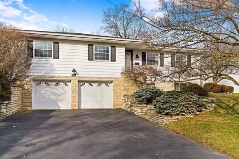 946 Birchmont Rd, Columbus, OH 43220