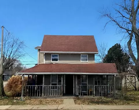 837 Clinton St, Circleville, OH 43113