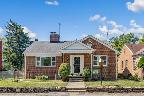 121 N Terrace Ave, Columbus, OH 43204