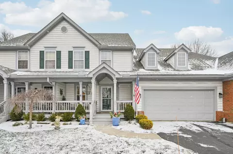 6517 Upper Lake Cir, Westerville, OH 43082