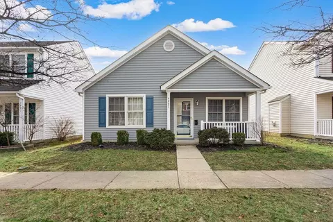 4267 Tigertail Ln, Grove City, OH 43123