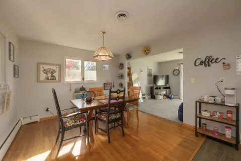 Dining - 104 Terrell Ln, Pomeroy, OH 45769 photo 2 of 2