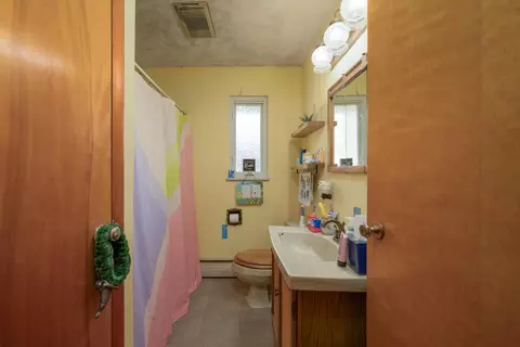 Bath - 104 Terrell Ln, Pomeroy, OH 45769 photo 1 of 1