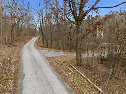 0 E Side Geer Mill Rd, Vinton, OH 45686