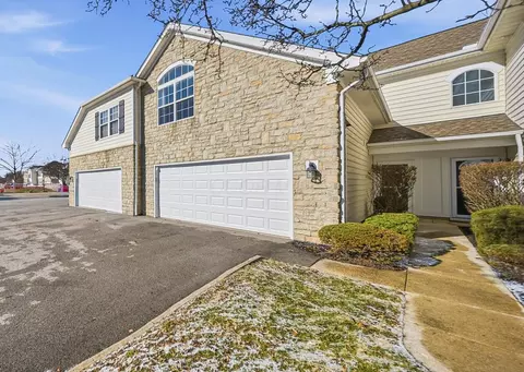 5022 Vinington Pl, Dublin, OH 43016