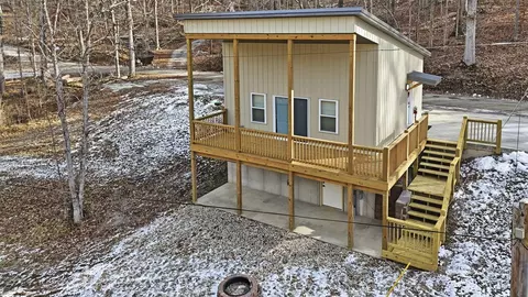 20029 Sowers Rd, Laurelville, OH 43135
