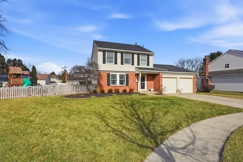 3802 Ravens Glen Dr, Columbus, OH 43221