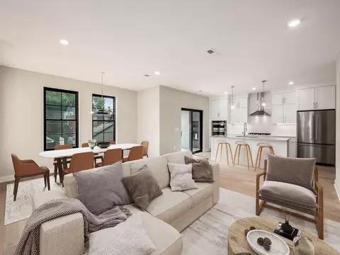 424 Jackson St, Columbus, OH 43206