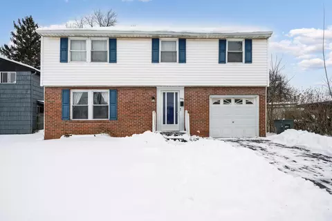 1450 Felix Dr, Columbus, OH 43207