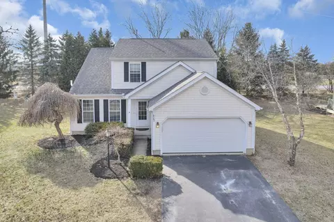 4583 Fern Trail Dr, Hilliard, OH 43026