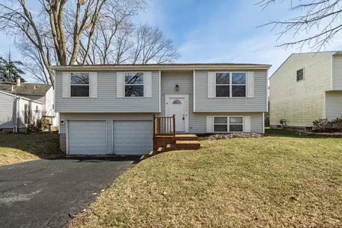 7370 Coldstream Dr, Columbus, OH 43235
