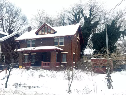 275 E Lane Ave, Columbus, OH 43201