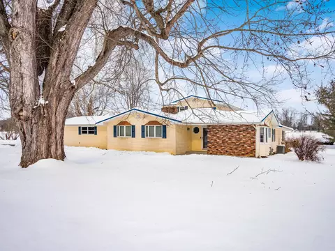 3010 S River Rd, Zanesville, OH 43701