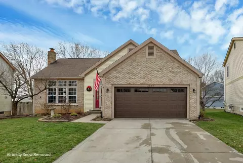 3267 Tumwater Valley Dr, Pickerington, OH 43147