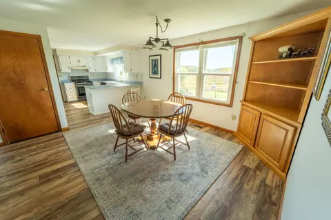 Dining - 7533 Selby Rd, Athens, OH 45701 photo 1 of 1