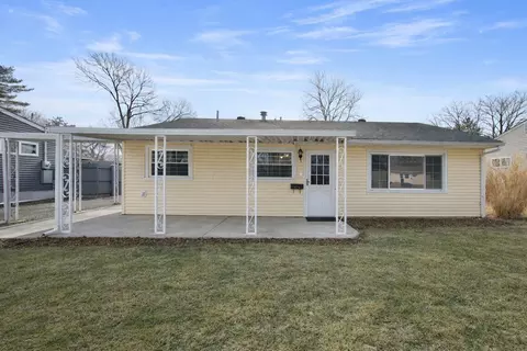 4413 Broadhurst Dr, Columbus, OH 43213