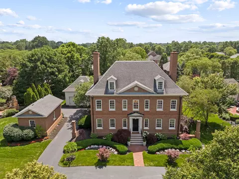 7555 Lambton Park Rd, New Albany, OH 43054