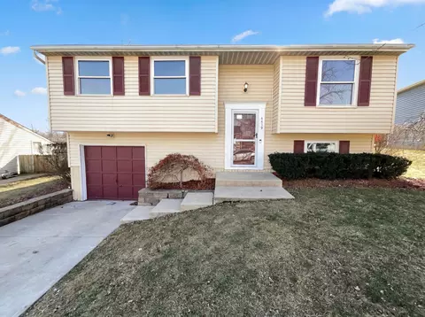 4459 Amwood St, Columbus, OH 43228