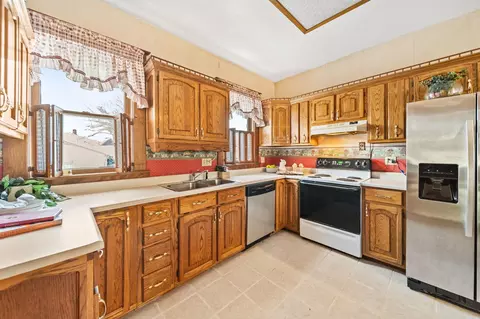 Kitchen - 230 W Columbus St, Mount Sterling, OH 43143 photo 1 of 7