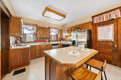 Kitchen - 230 W Columbus St, Mount Sterling, OH 43143 photo 5 of 7