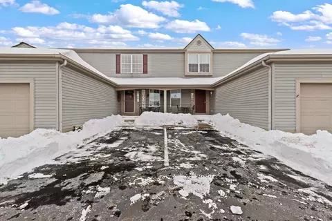 2101 Tamarin Dr #11B, Columbus, OH 43235