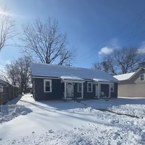 209 Huston St, Circleville, OH 43113