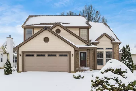 8827 Firstgate Dr, Reynoldsburg, OH 43068