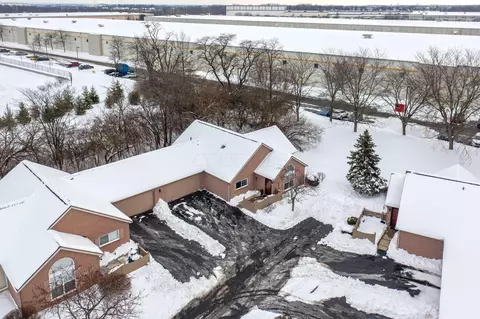 View/Area - 1930 Farmbrook Cir S, Grove City, OH 43123 photo 1 of 2