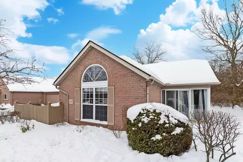 Exterior - 1930 Farmbrook Cir S, Grove City, OH 43123 photo 3 of 5