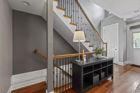 156 E 4th Ave, Columbus, OH 43201 photo 5